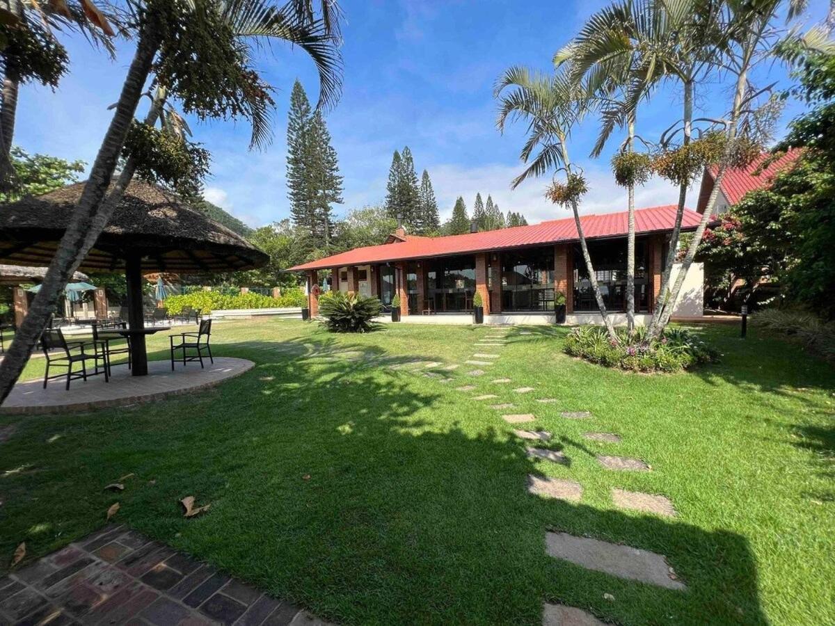 Casa pé na areia em praia paradisíaca Balneario Camboriu Exterior foto
