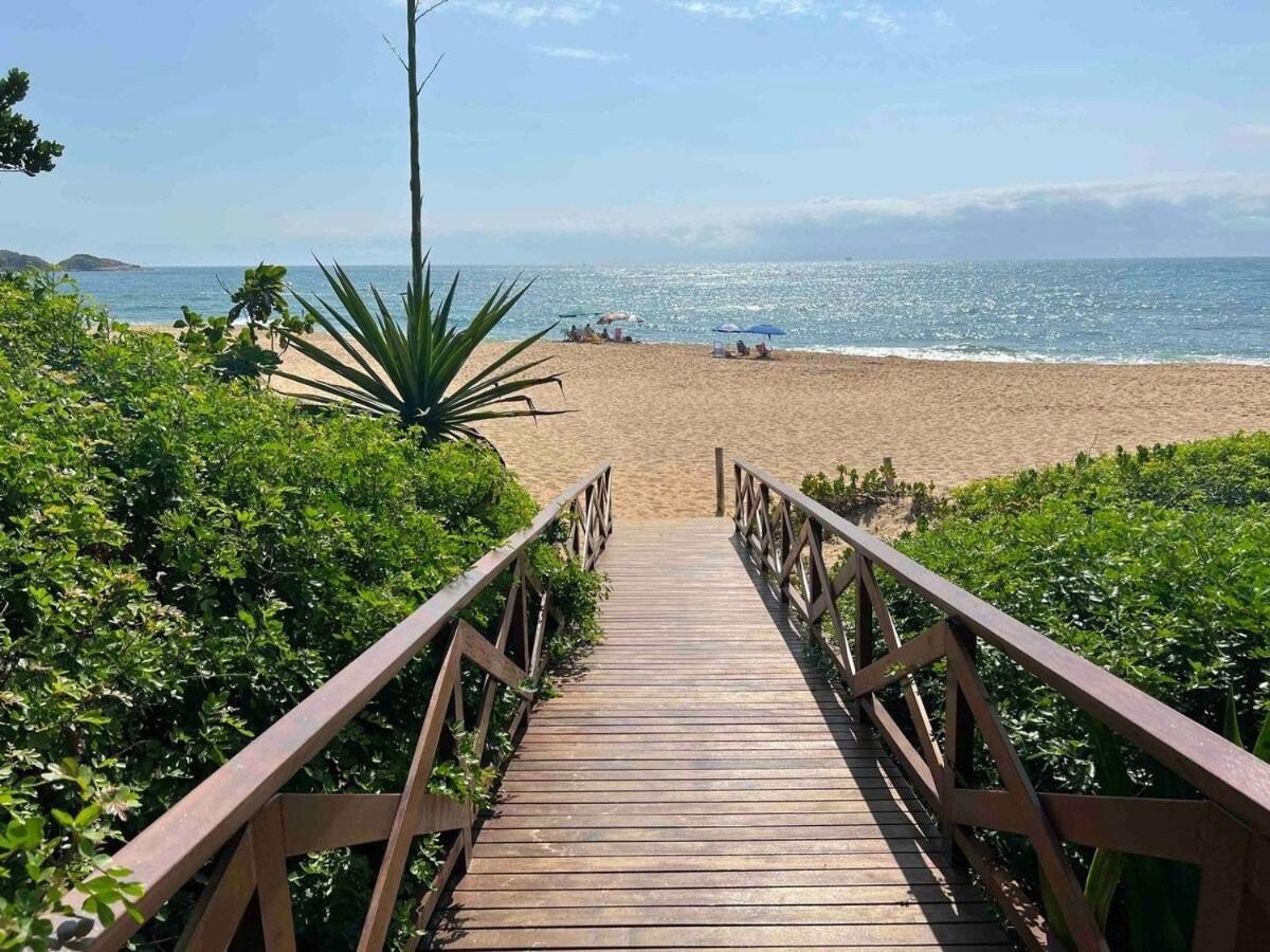 Casa pé na areia em praia paradisíaca Vila Balneário Camboriú Exterior foto